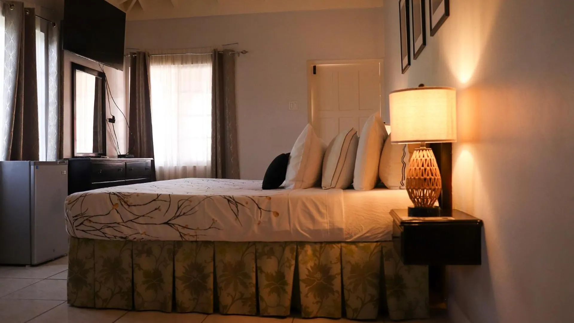 ***  Paradise On The Rocks Hotel Negril Jamaika